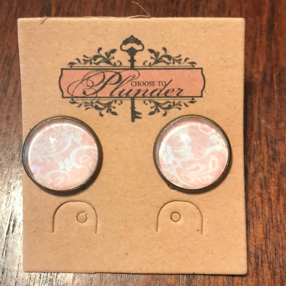 Plunder Jewelry - Plunder Button Earrings Vintage Inspired